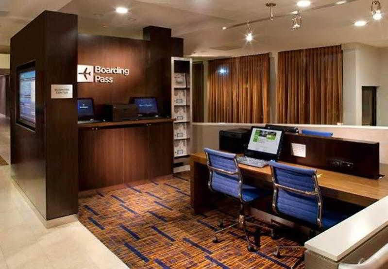 คอร์ทยาร์ด แทมปา เวสชอร์/แอร์พอร์ต Hotel ภายนอก รูปภาพ